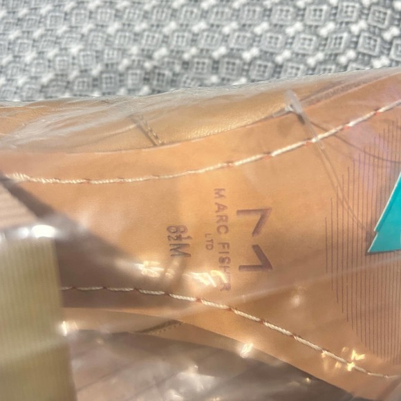 NWOT Marc Fisher Alva Leather Ankle Bootie 8.5 Tan Cognac Women's Western Heel - Picture 8 of 9